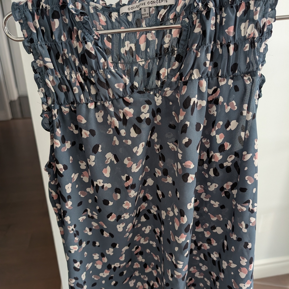 Collective Concepts Women's Floral Top - Blue and Pink